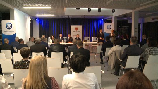 Azbest – ciche zagrożenie. W Szczucinie odbyła się konferencja poświęcona zdrowiu mieszkańców Azbest – ciche zagrożenie. W Szczucinie odbyła się konferencja poświęcona zdrowiu mieszkańców