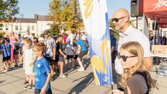 Biało-Niebieska Sobota na mieleckim Rynku