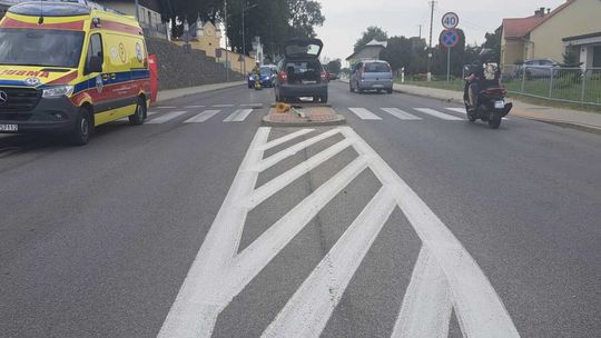 Błyskawiczna reakcja policjantów uratowała kierowcę, który zasłabł za kierownicą