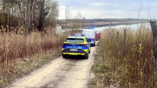 Dramatyczna akcja nad Jeziorem Tarnobrzeskim. 60-latka straciła przytomność podczas nurkowania Dramatyczna akcja nad Jeziorem Tarnobrzeskim. 60-latka straciła przytomność podczas nurkowania