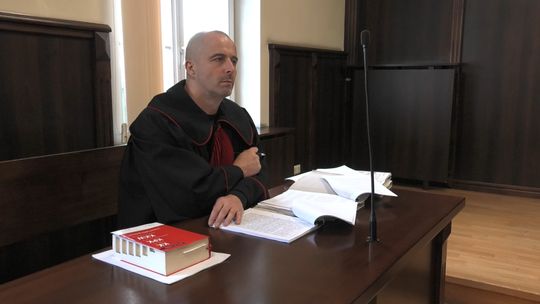 Druga rozprawa biskupa Jeża - zeznania kluczowego świadka w sprawie pedofilii Druga rozprawa biskupa Jeża - zeznania kluczowego świadka w sprawie pedofilii