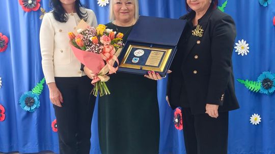 Dyrektor Przedszkola Miejskiego nr 13 zakończyła pracę Dyrektor Przedszkola Miejskiego nr 13 zakończyła pracę