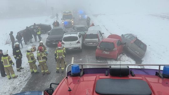 Karambol na Powiślu. Zderzyło się sześć samochodów! Karambol na Powiślu. Zderzyło się sześć samochodów!