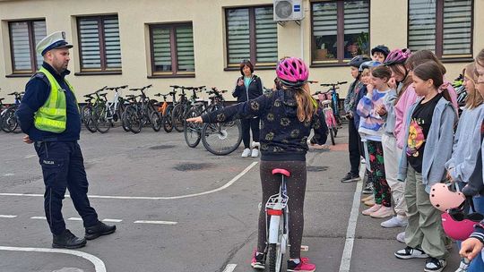 Karta rowerowa z mielecką policją