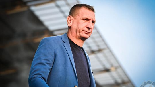 Klub FKS Stal Mielec S.A. informuje, że zakończył współpracę z trenerem Kamilem Kieresiem