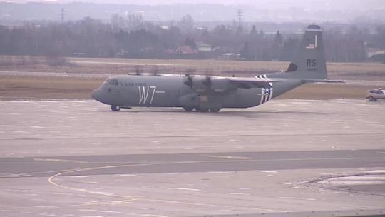 Kolejni amerykańscy żołnierze w Polsce. Pod Rzeszowem wylądował samolot US Air Force