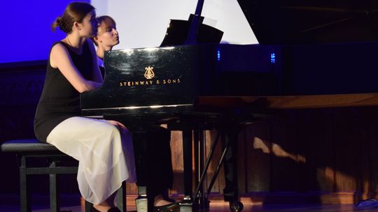 Koncert fortepianowy laureatek XVI Międzynarodowego Forum Pianistycznego w Mielcu