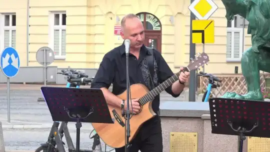 Koncert Przemysława Pawłowskiego na mieleckiej Starówsce