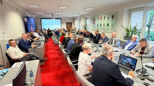Konsolidacja szpitala w Mielcu ze szpitalem w Rzeszowie – wielka decyzja, wielki spór