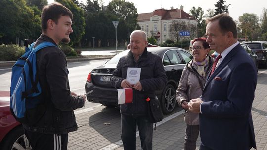 Marszałek zachęca do udziału w referendum