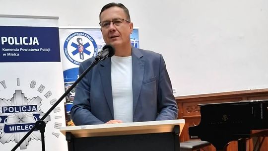 "Medyk wobec przemocy". Rozmowy o bezpieczeństwie ratowników medycznych