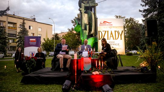 Mielczanie wzięli udział w kolejnej edycji Narodowego Czytania