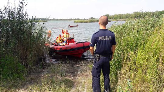 Mielec. Wspólne patrole policjantów i strażaków, w trosce o bezpieczeństwo wypoczywających nad wodą