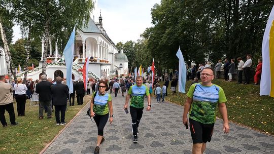 Mieleccy pielgrzymi na uroczystościach w Zawadzie