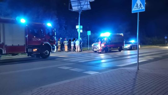 Młody mężczyzna jadąc hulajnogą został potrącony przez samochód na Jagiellończyka w Mielcu