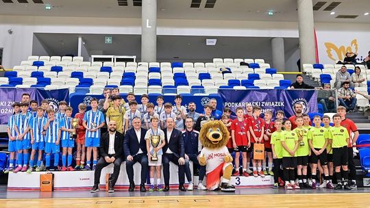 Młodzieżowe Mistrzostwa Podkarpacia w Futsalu w Mielcu