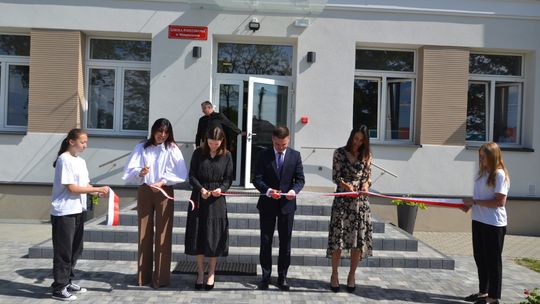 Modernizacja szkoły w Wampierzowie zakończona Modernizacja szkoły w Wampierzowie zakończona