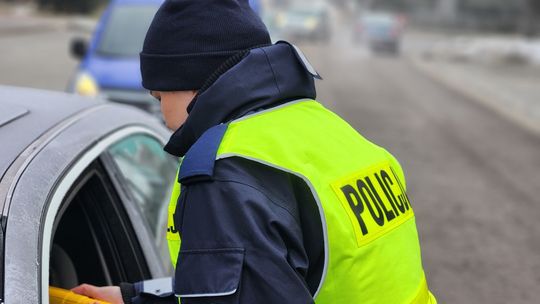 Nietrzeźwa kierująca zatrzymana przez policjantów