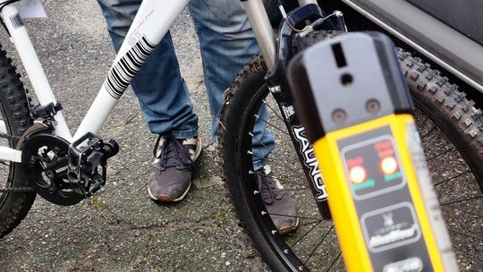 Nietrzeźwa rowerzystka zatrzymana przez policjantów w Borkach Nizińskich