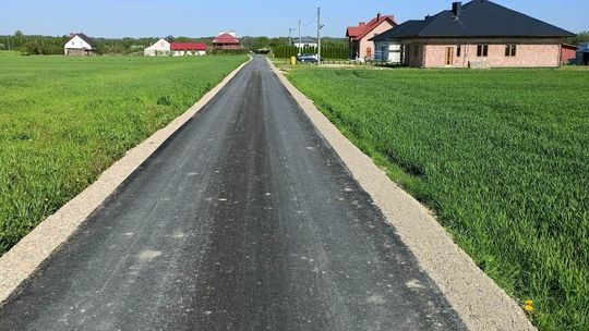 Nowe nawierzchnie asfaltowe w gminie Radomyśl Wielki