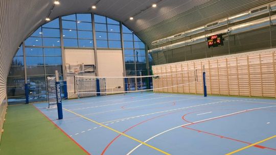 Nowoczesna hala sportowa w Partyni już gotowa