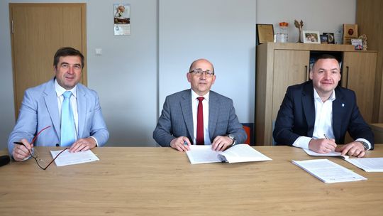 Podpisano umowę na gruntowną przebudowę i rozbudowę ulicy Inwestorów w Mielcu