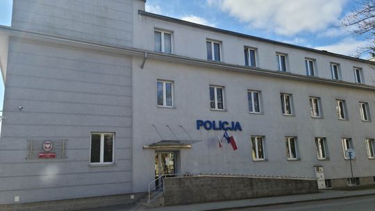 Policjanci apelują o zwiększenie opieki nad dziećmi i młodzieżą