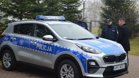 Policjanci z Wadowic Górnych otrzymali nowy radiowóz