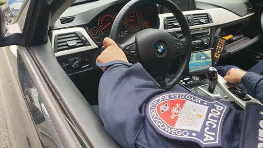 Dobrynin. Policjanci zatrzymali nietrzeźwego kierowcę z dożywotnim zakazem prowadzenia pojazdów