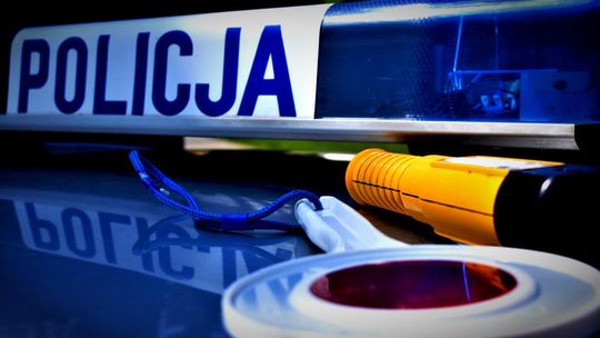 Pościg jak z filmu pod Tarnowem! Policjanci użyli broni. 26-latek miał 1,5 kg narkotyków