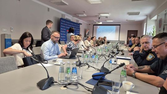 Posiedzenie Powiatowego Zespołu Zarządzania Kryzysowego oraz Komisji Bezpieczeństwa i Porządku w Mielcu