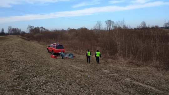 Poszukiwania mężczyzny na Wisłoce. Mężczyzna miał się kontaktować sms-owo! Poszukiwania mężczyzny na Wisłoce. Mężczyzna miał się kontaktować sms-owo!