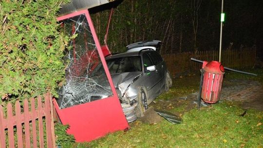 Potrącenie pieszego i zarzuty dla młodego kierowcy bmw Potrącenie pieszego i zarzuty dla młodego kierowcy bmw