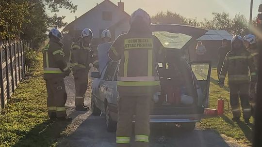 Pożar samochodu w Partyni