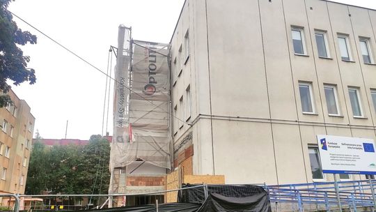 Przychodnia przy ulicy Chałubińskiego w przebudowie. Wkrótce obiekt zyska windę