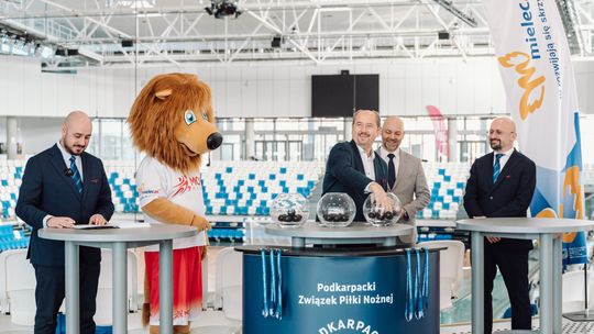 Przypominamy. Młodzieżowych Mistrzostw Podkarpacia w futsalu już w niedzielę