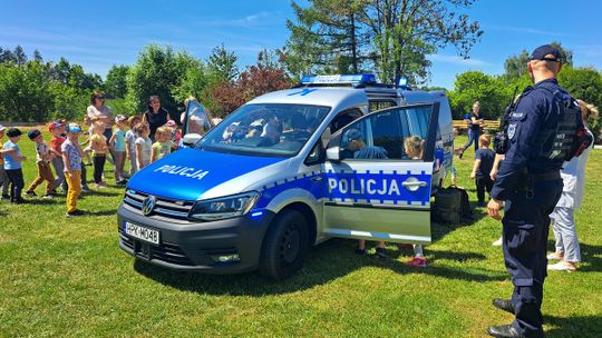 Rzemień. Policjanci z wizytą u przedszkolaków