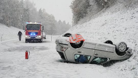 Ślizgawica pokryje drogi. Niebezpieczne prognozy dla kierowców