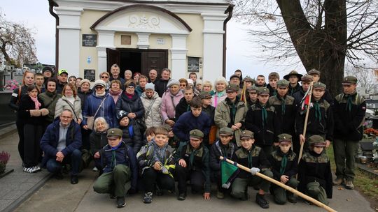 Spacer po mieleckim cmentarzu z historią.