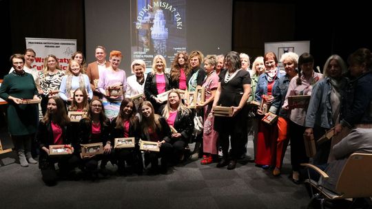 Spotkanie Teresą Pogodą w Mielcu.  Kobieta wielu pasji.