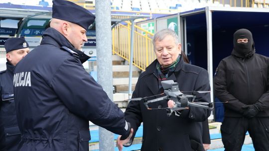Starostwo sfinansowało zakup drona dla mieleckiej policji