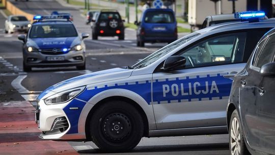 Surowe konsekwencje dla nietrzeźwego kierowcy, który wjechał w nieoznakowany radiowóz policyjny