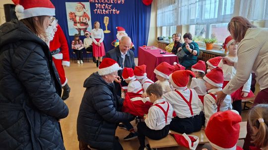 Święty Mikołaj zawitał już do przedszkolaków w Borowej