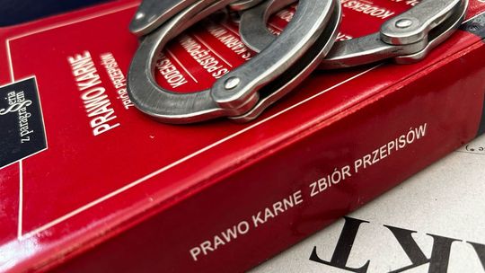 Tarnobrzeg. 18-latek z zarzutami, miał przygotowywać masowy zamach w Polsce