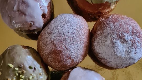 Tłusty czwartek. Dzisiaj każdy rusza po pączka