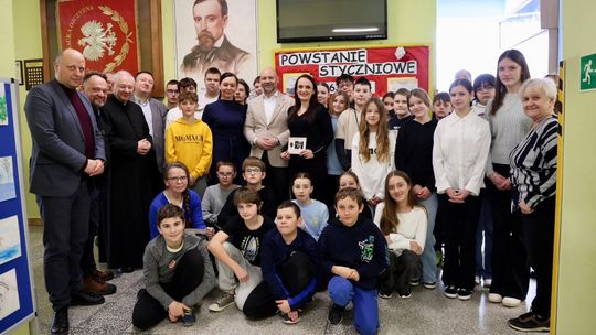 Uczniowie z SP nr 12 wzięli udział w wyjątkowej lekcji historii