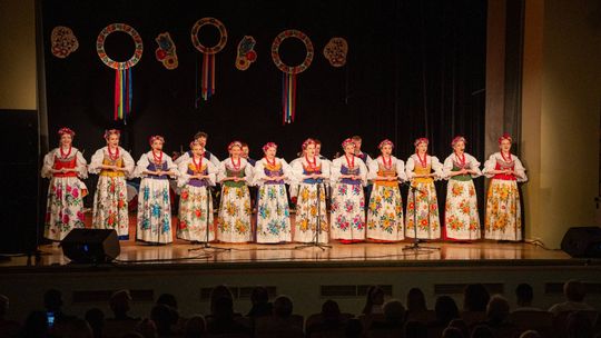 Wielkanocny koncert w Mielcu. Folklor, taniec i świąteczna atmosfera Wielkanocny koncert w Mielcu. Folklor, taniec i świąteczna atmosfera