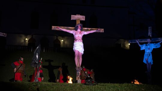Wielki Piątek czas zadumy i śmierci Jezusa