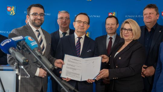 Wspólnie dla pasażerów. Nowoczesny transport i jeden bilet połączą region podkarpacki