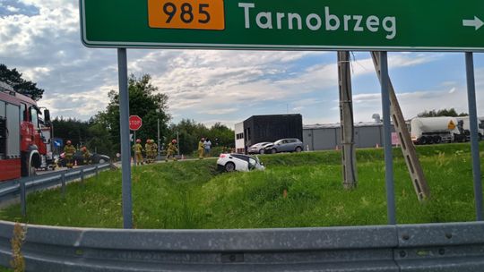 Wypadek na obwodnicy Mielca.